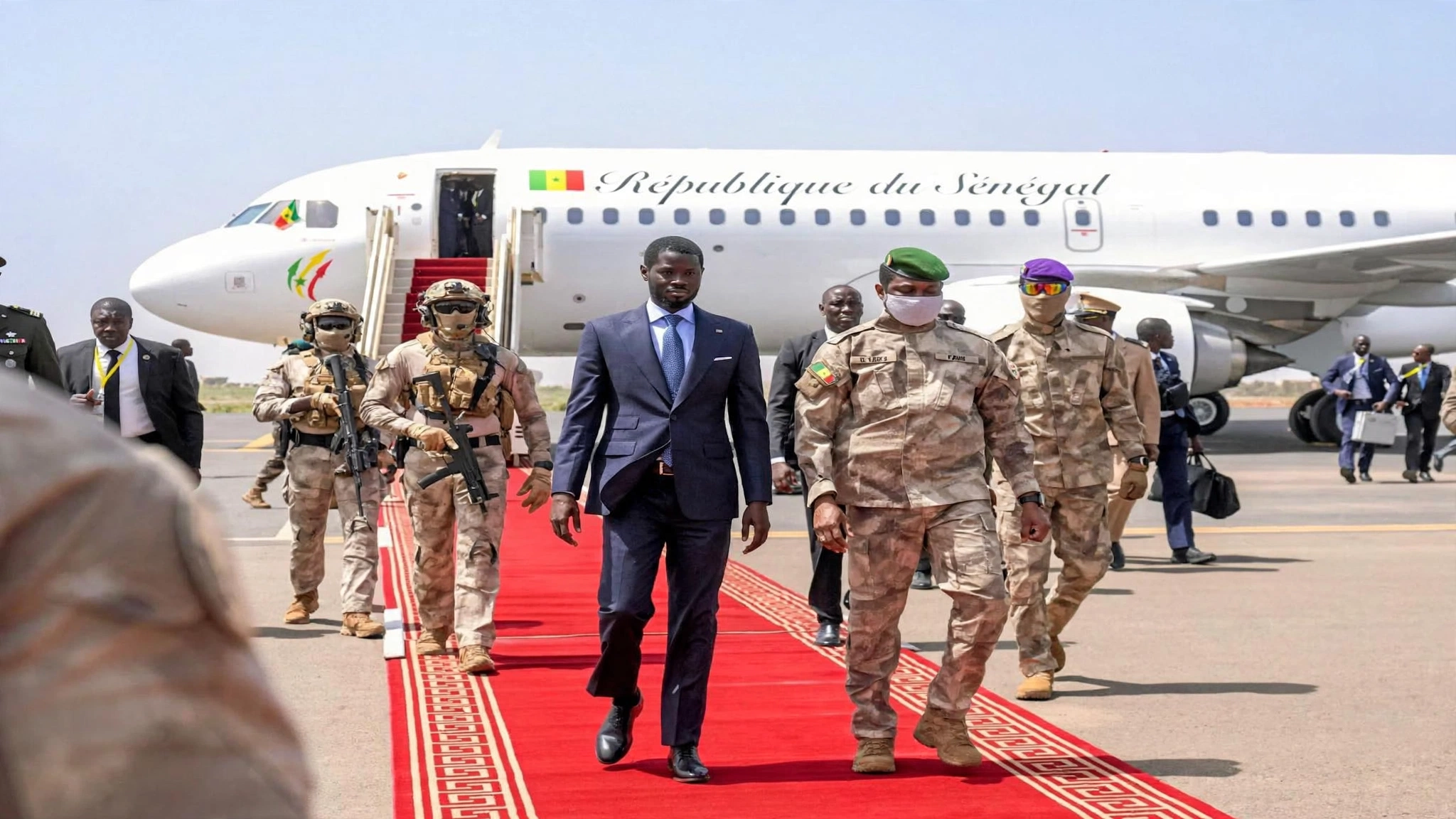 Bassirou Diomage Faye et Assimi Goita le 30.05.2024 à Bamako