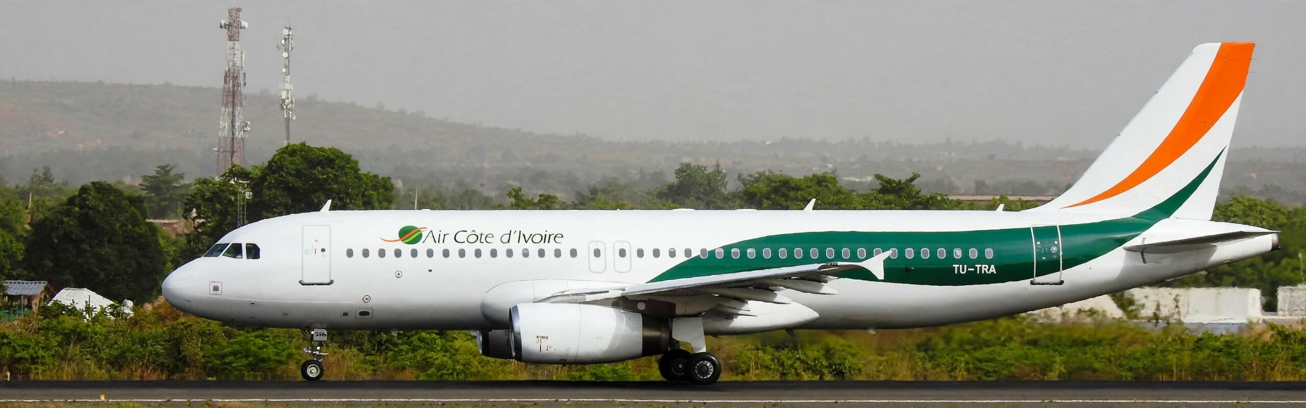 air_cote_d_ivoire_airplane