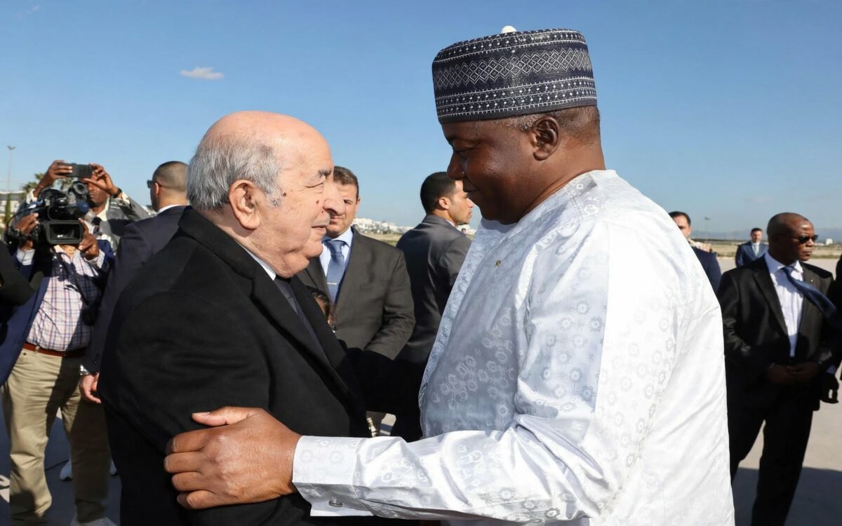 de g. à dr. le President Tebboune et le général Tiani (Alger 02.2026)